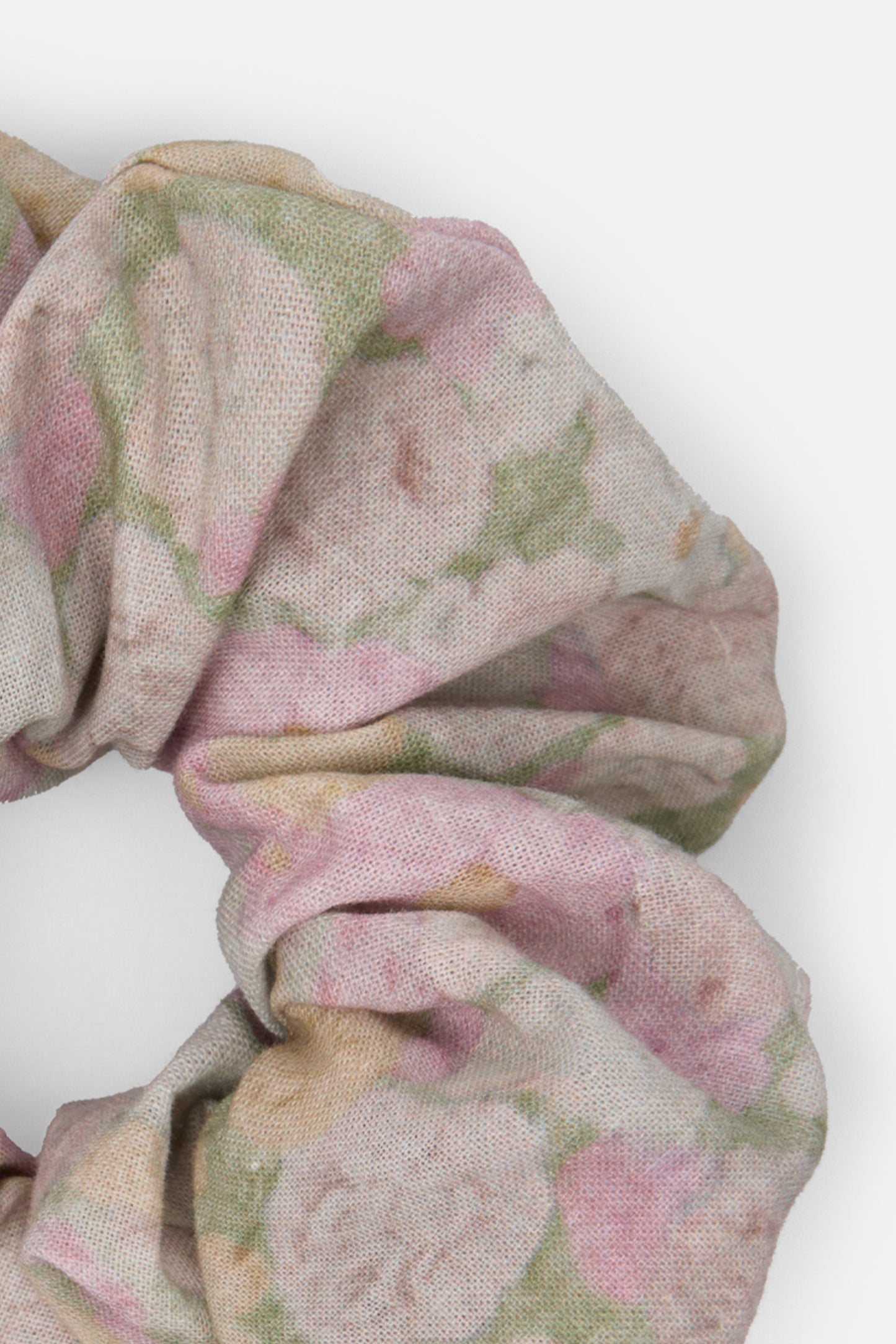 CHEWI SCRUNCHIE (015)