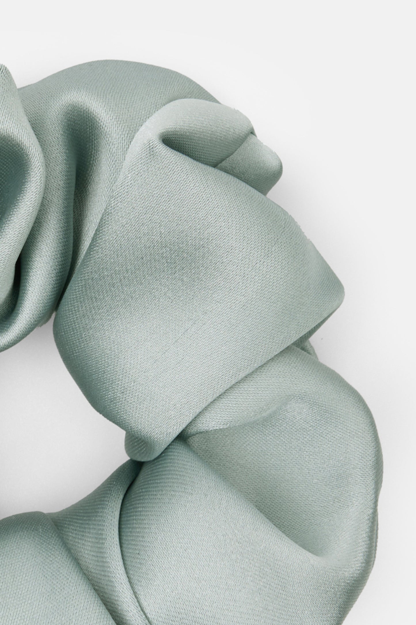 CHEWI SCRUNCHIE (047)