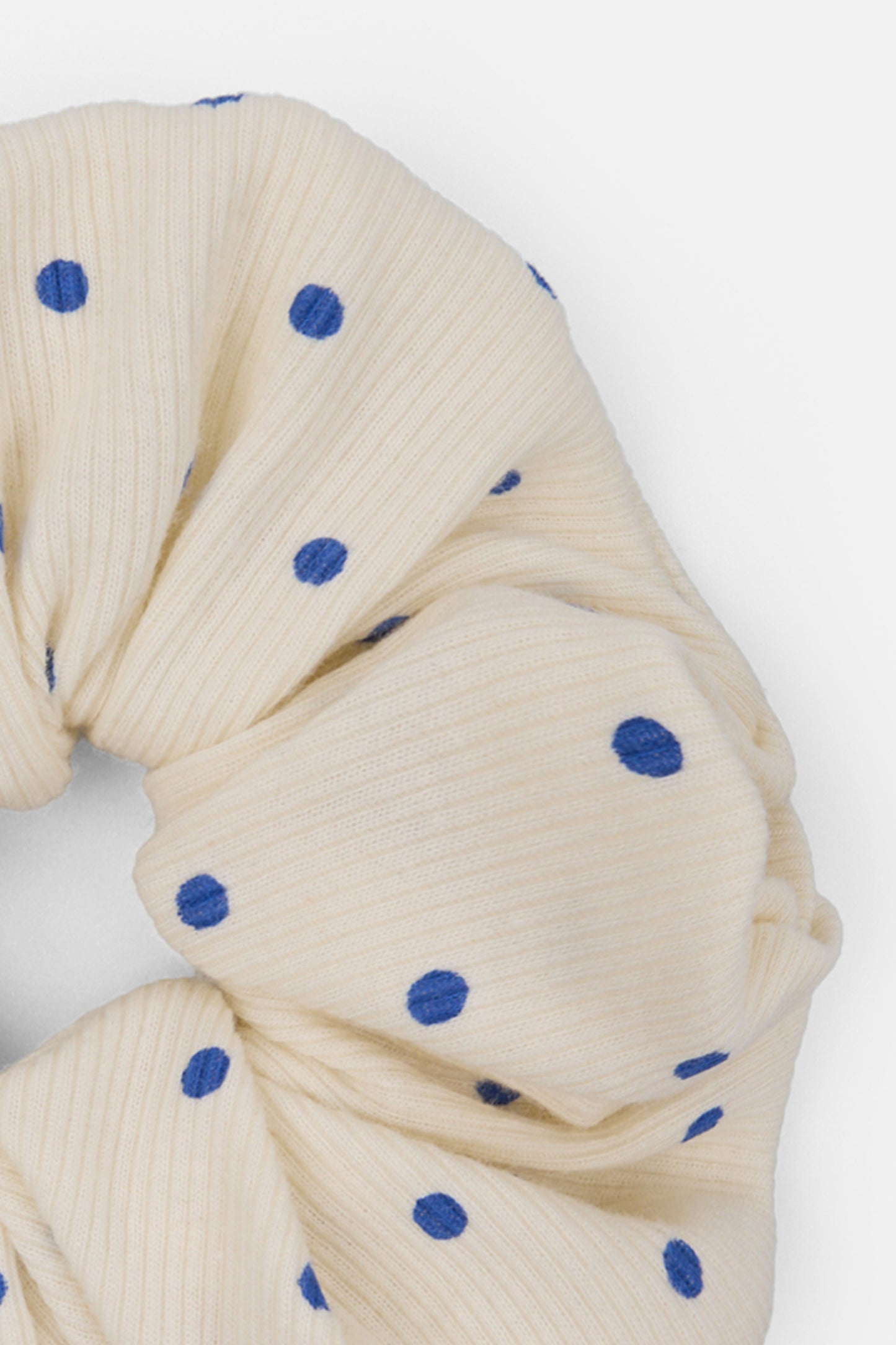 CHEWI SCRUNCHIE (065)