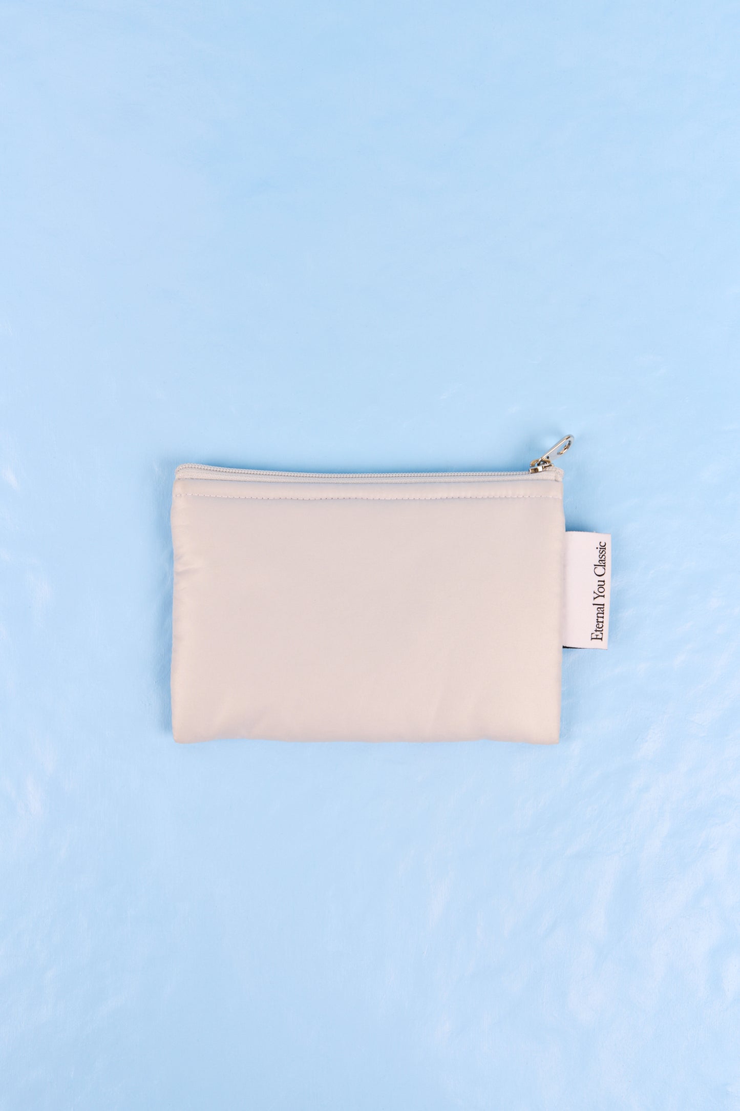 RAVEENA SQUARE POUCH (GRAY)