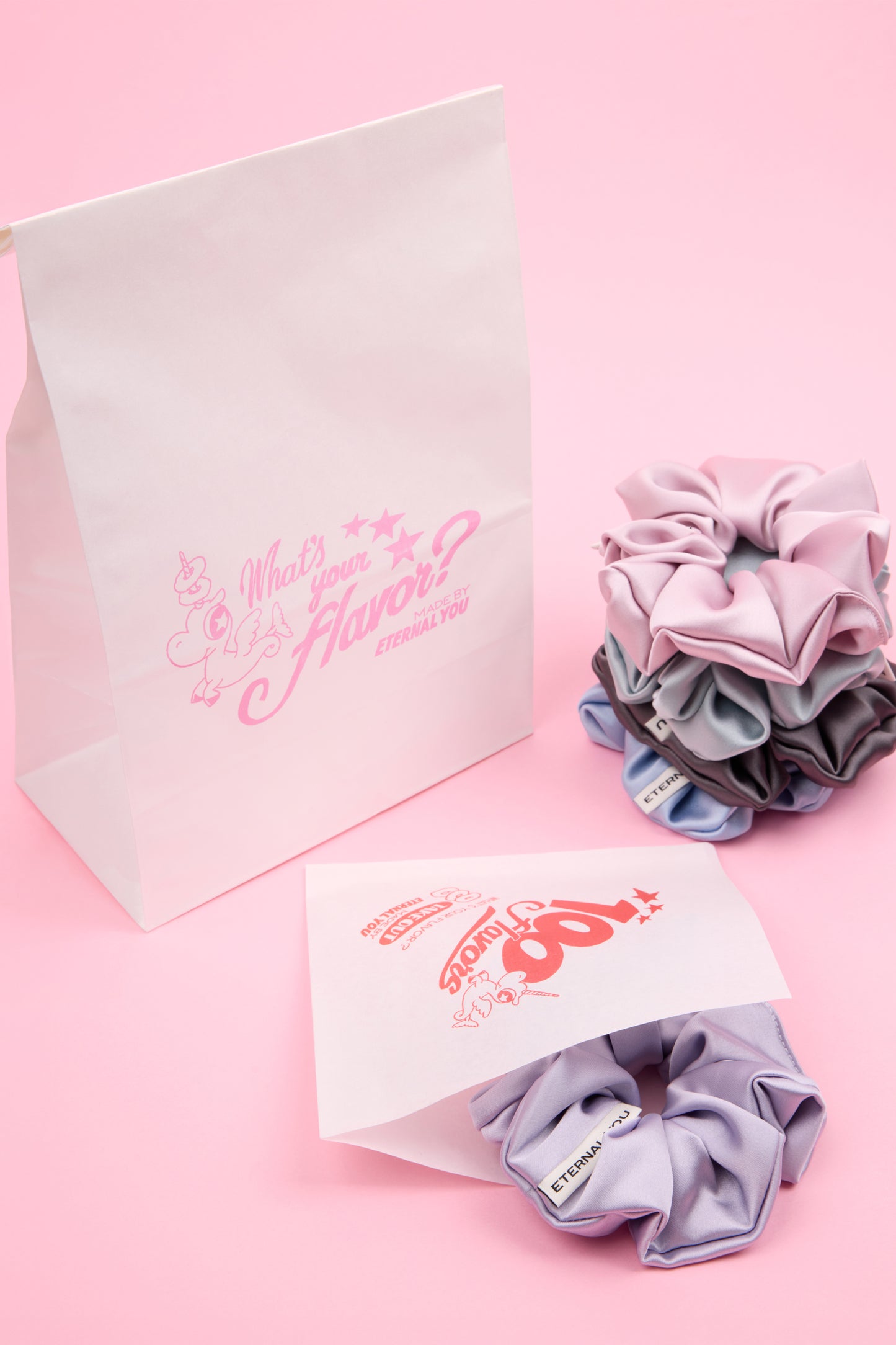 CHEWI SCRUNCHIE (028)