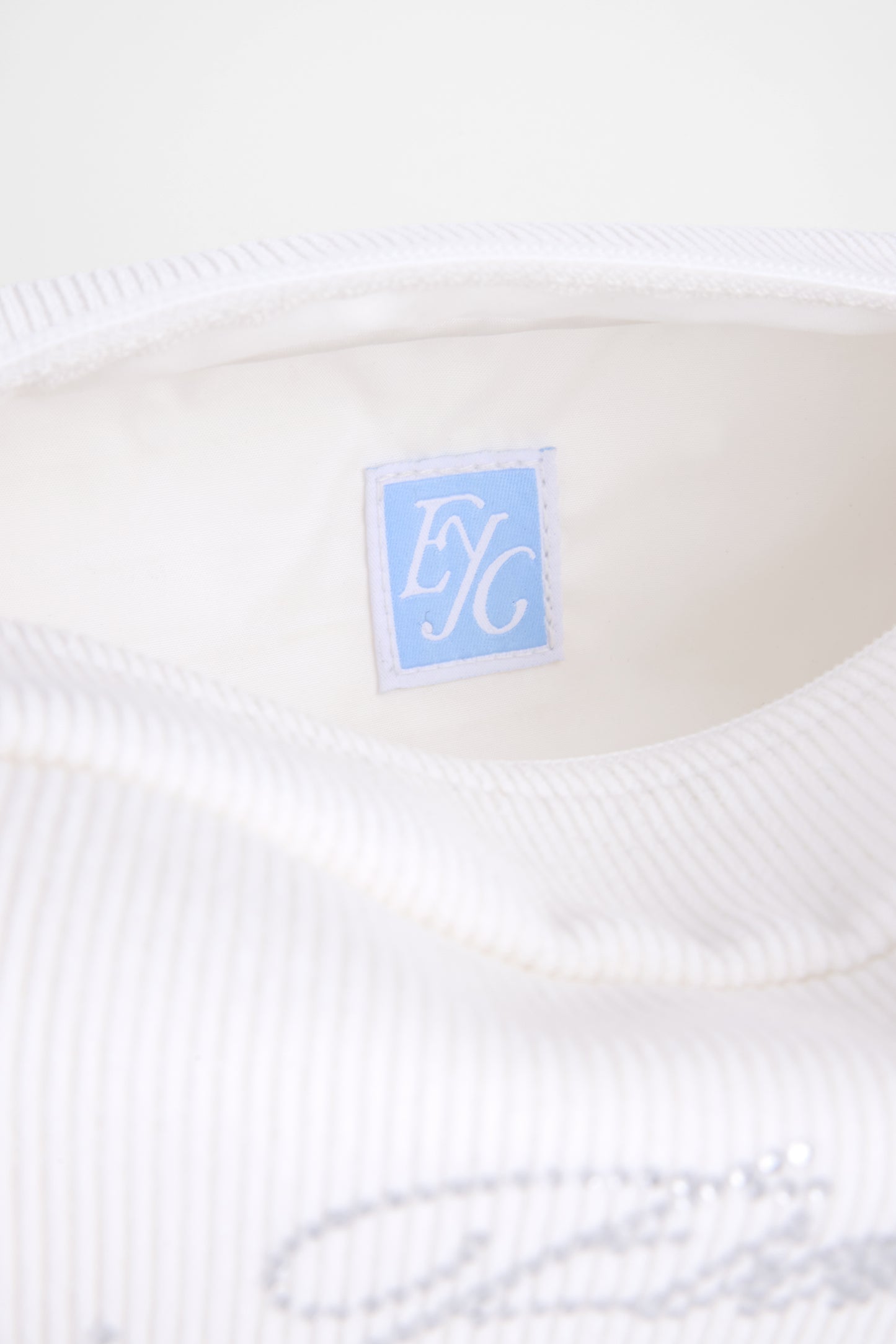 SUGAR CUBE POUCH (WHITE)