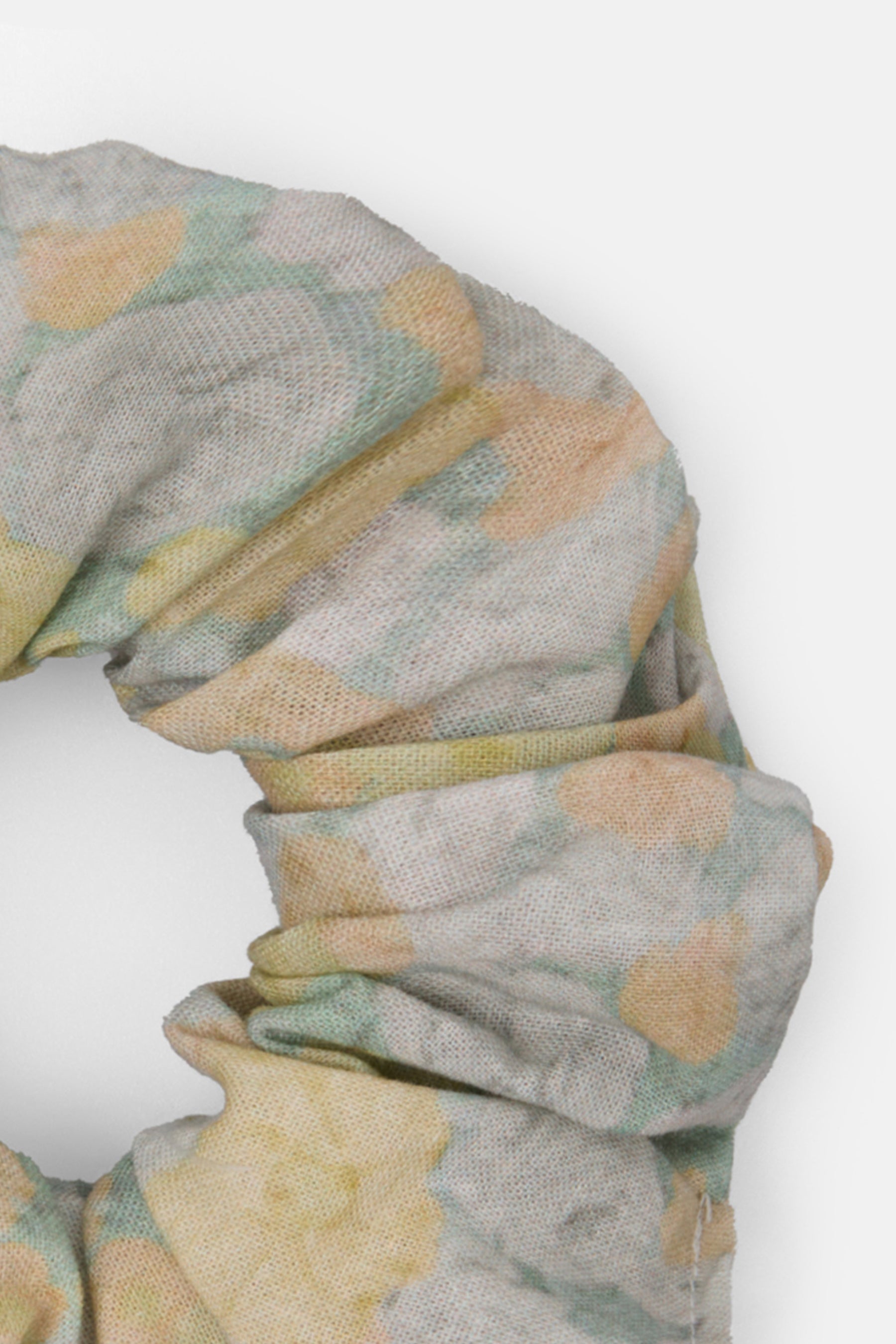 CHEWI SCRUNCHIE (012)