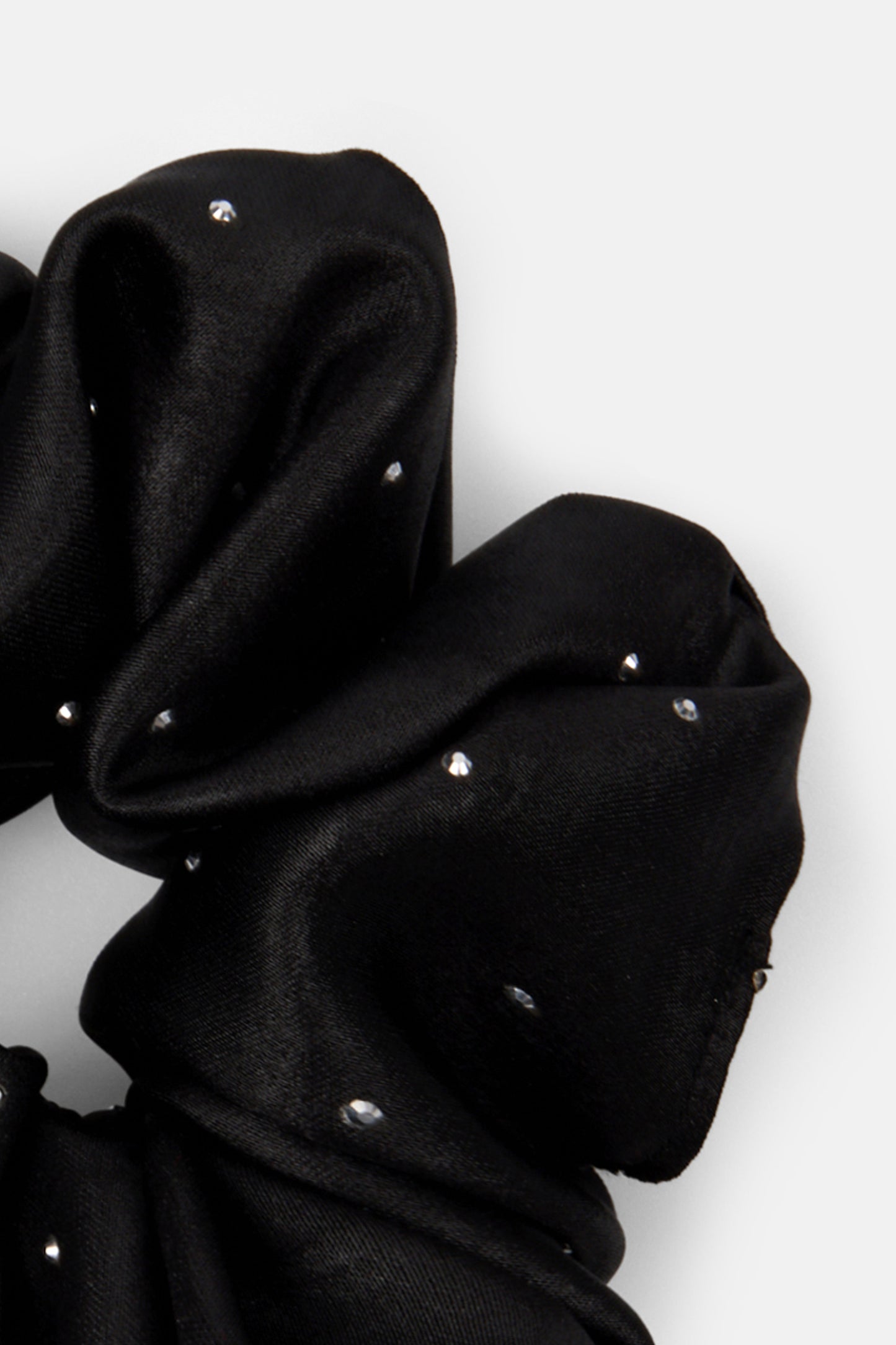 CHEWI SCRUNCHIE (019)