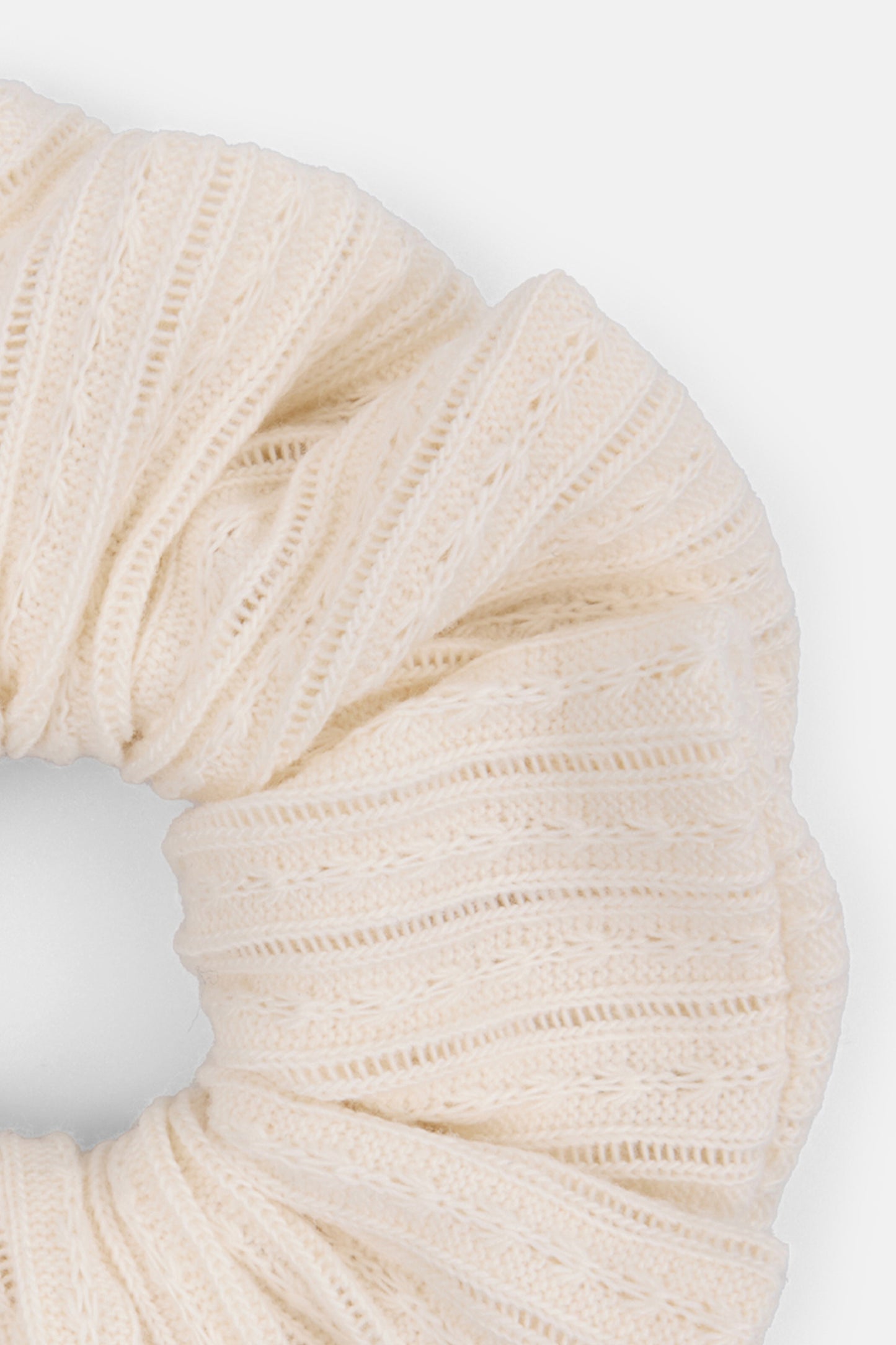 CHEWI SCRUNCHIE (038)