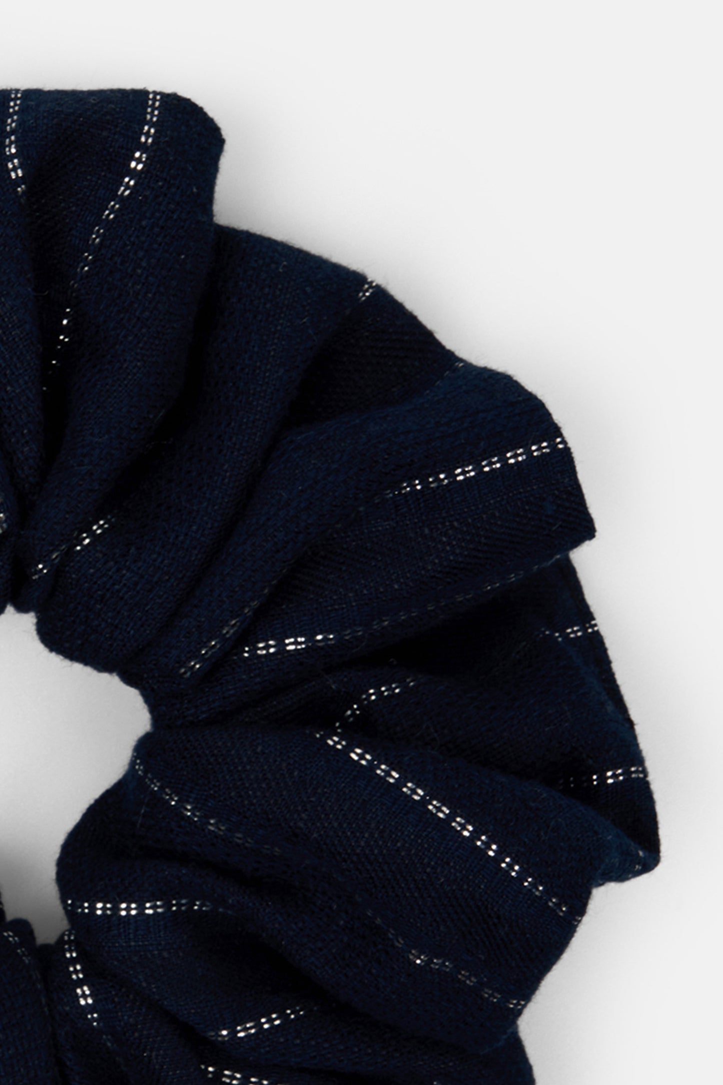 CHEWI SCRUNCHIE (077)