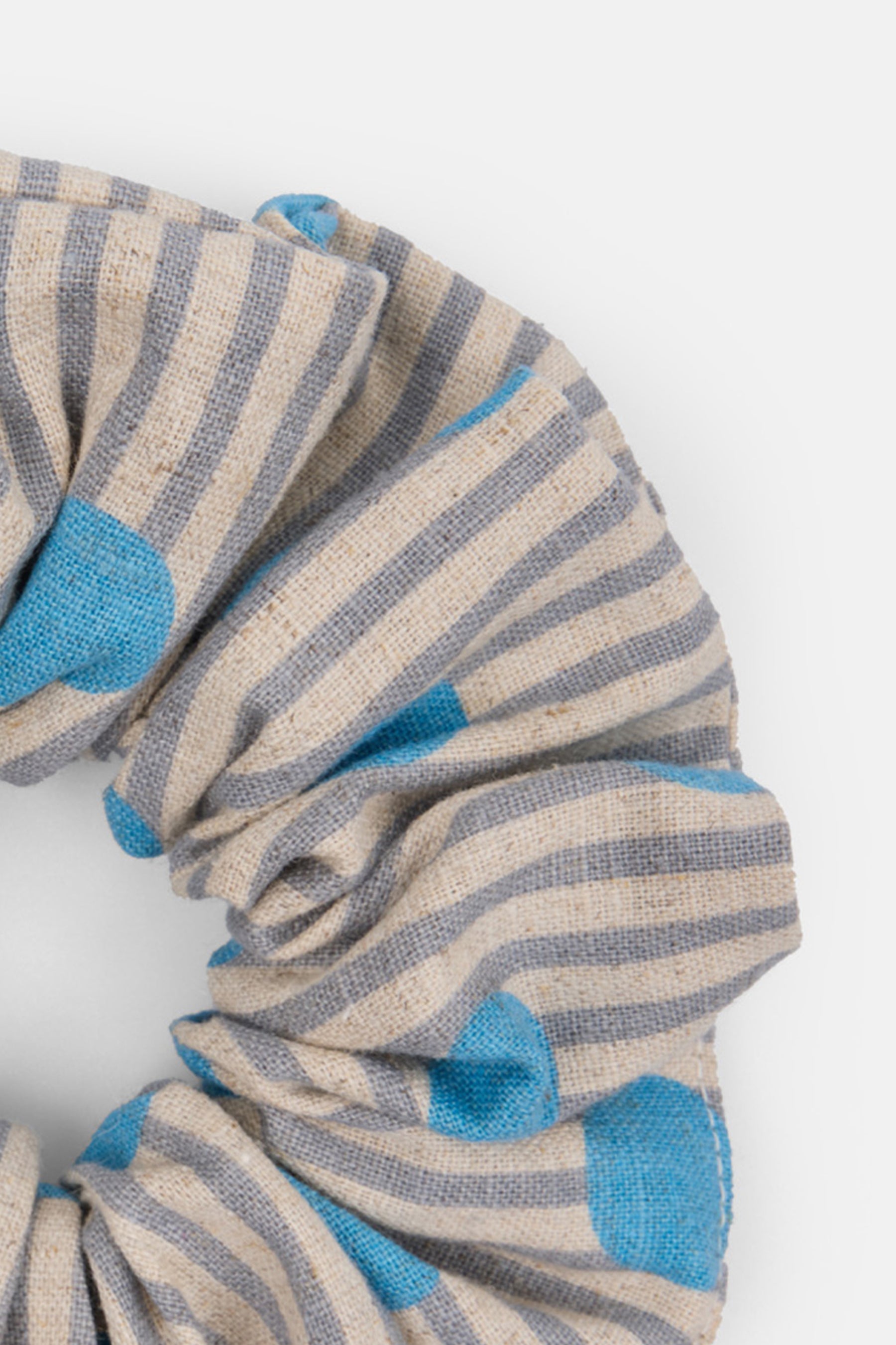 CHEWI SCRUNCHIE (087)