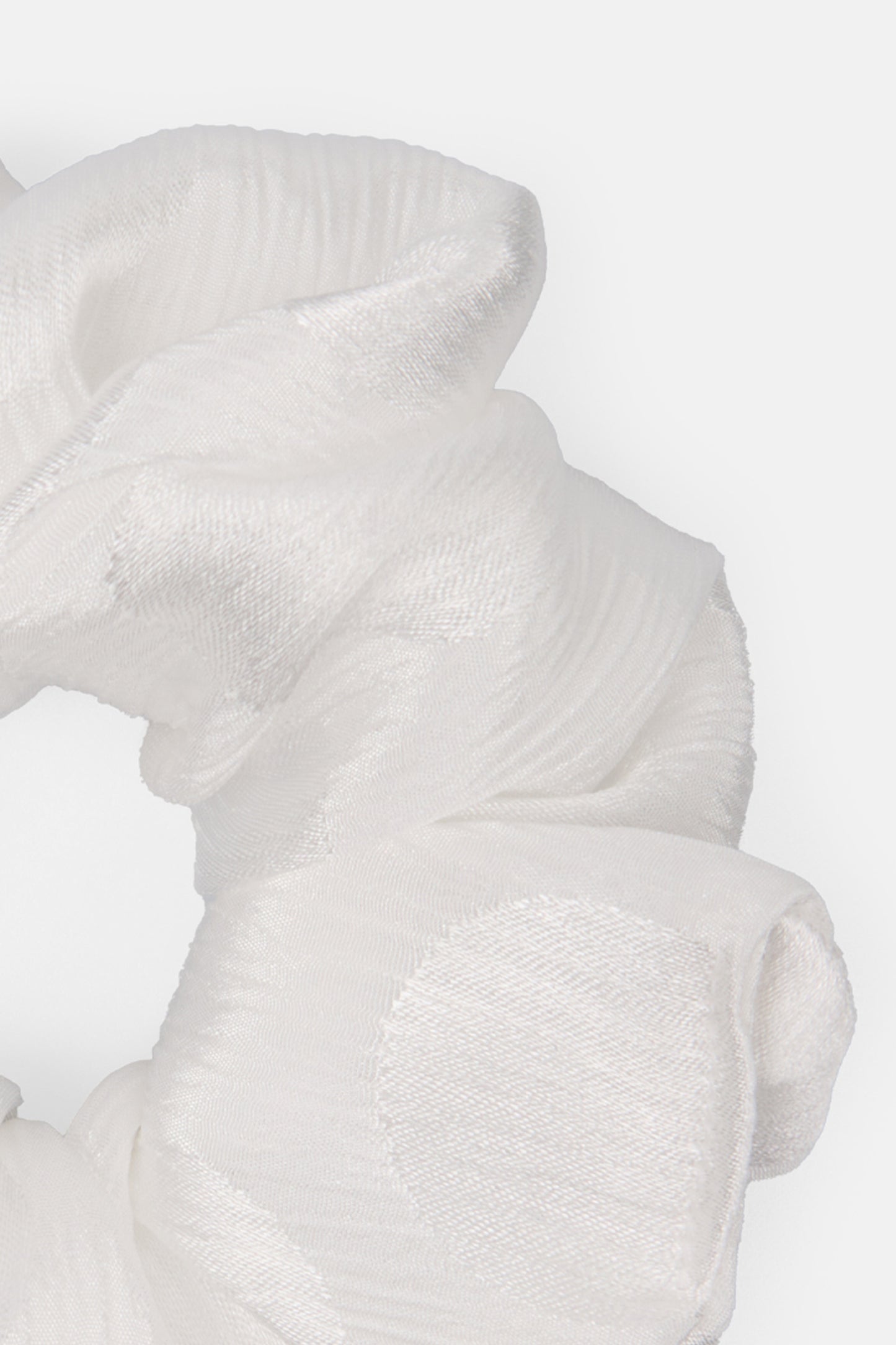 CHEWI SCRUNCHIE (091)