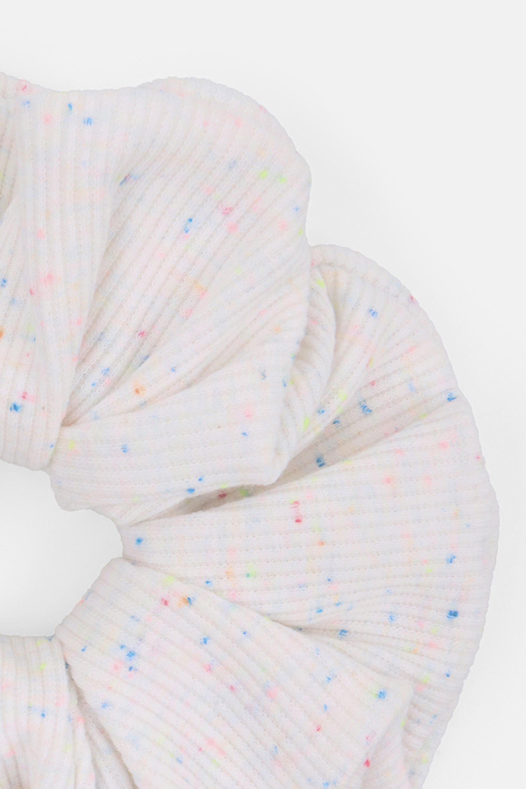 CHEWI SCRUNCHIE (093)