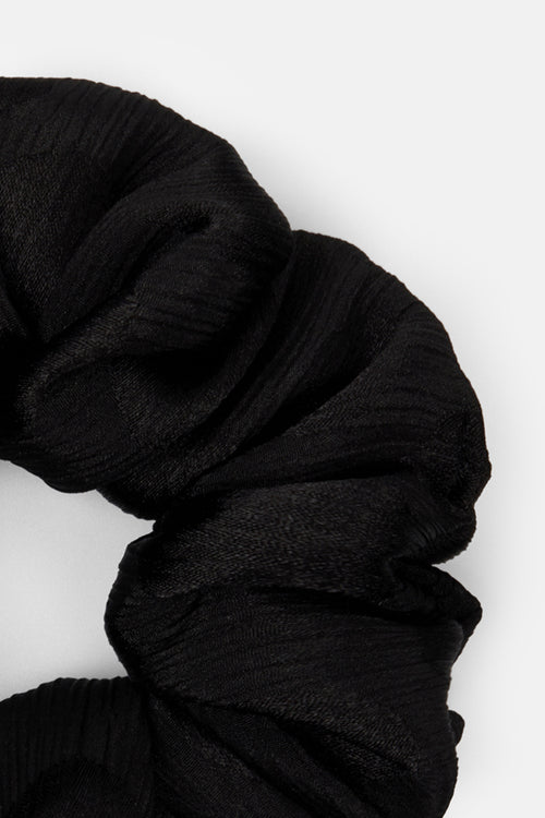 ギャラリービューに画像 (1) を読み込む. CHEWI SCRUNCHIE (098)