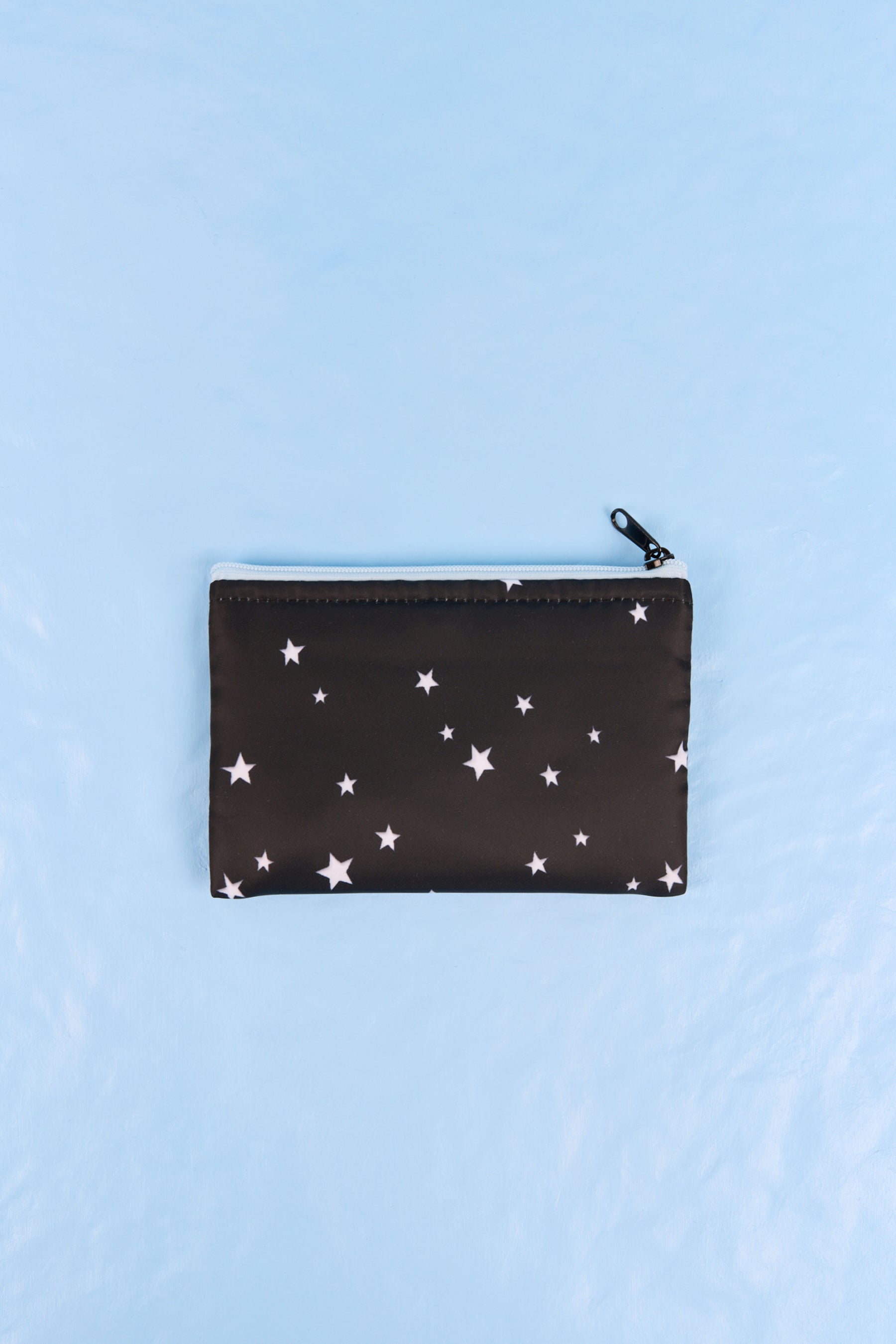 ETO SQUARE POUCH (BLUE)