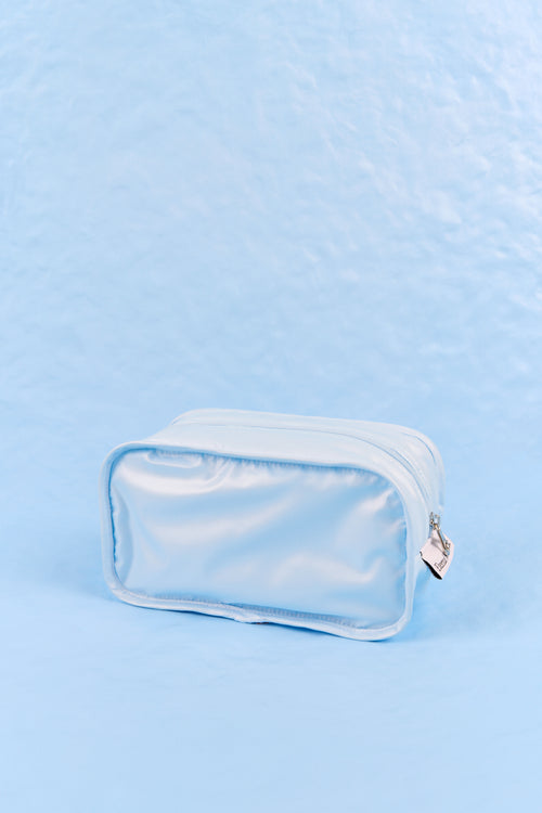ギャラリービューに画像 (2) を読み込む. RAVEENA POUCH (BLUE)