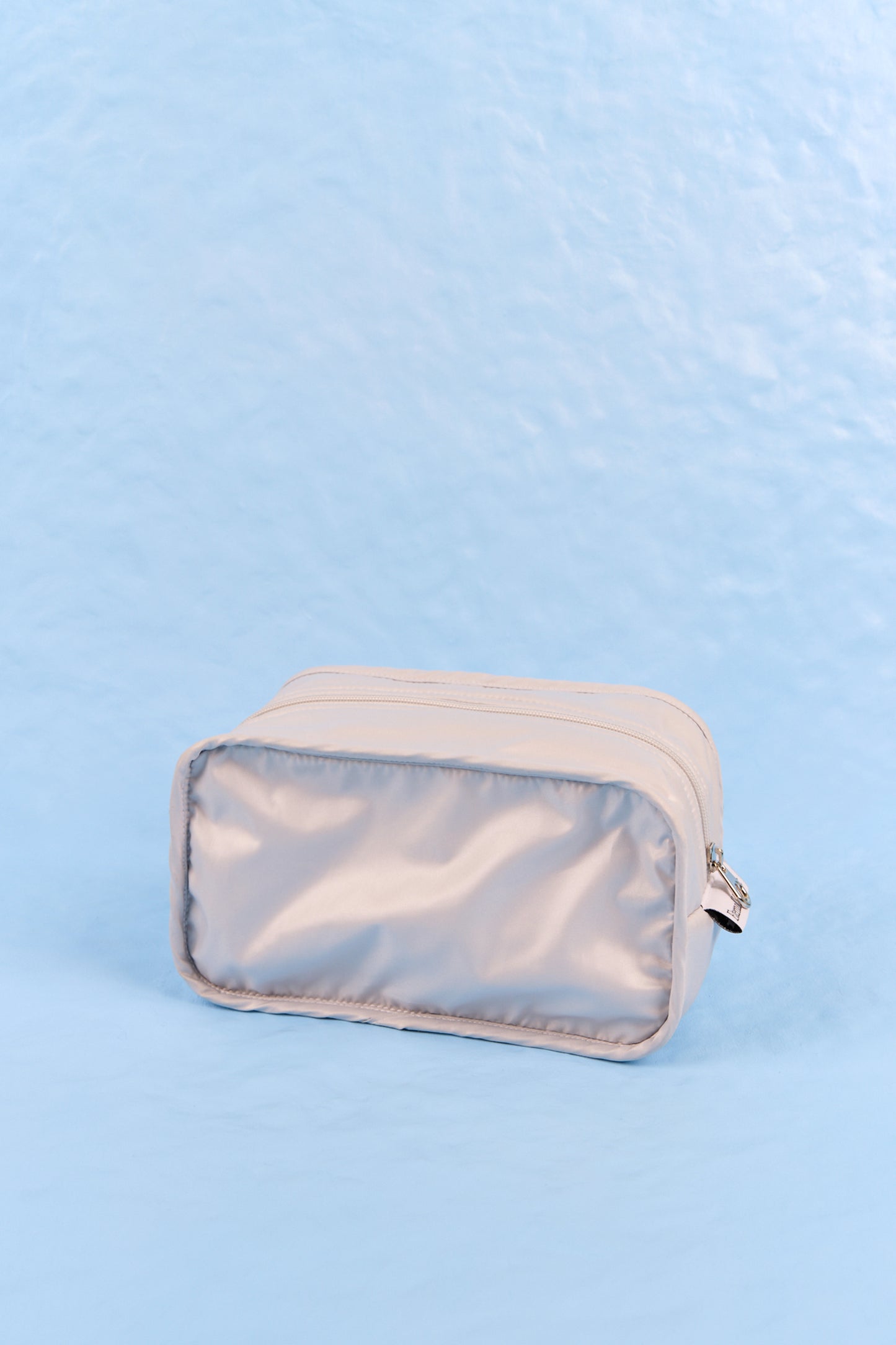 RAVEENA POUCH (GRAY)