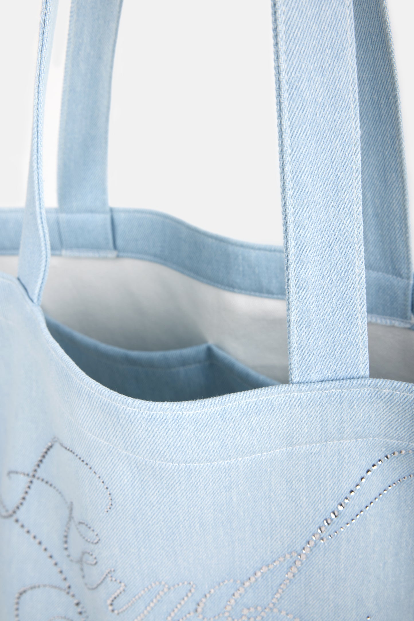 [PRE-ORDER] SUGAR CUBE BAG (DENIM SKY BLUE)