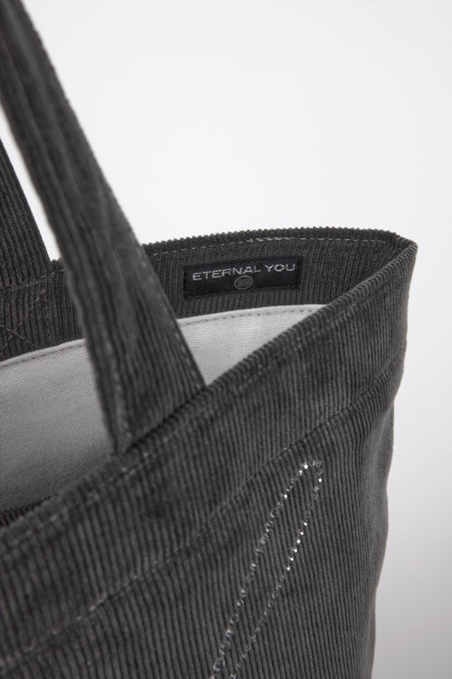 ギャラリービューに画像 (1) を読み込む. [PRE-ORDER] SUGAR CUBE BAG (GRAY)