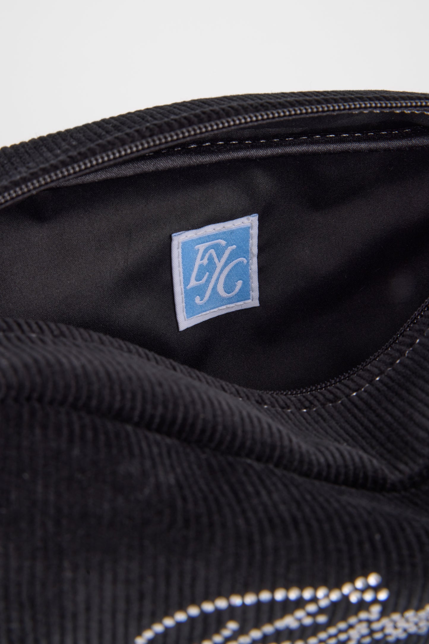 [Hannam Store Exclusive] SUGAR CUBE POUCH (BLACK)