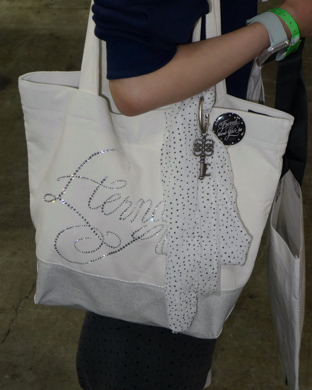 SUGAR CUBE BAG (WHITE)